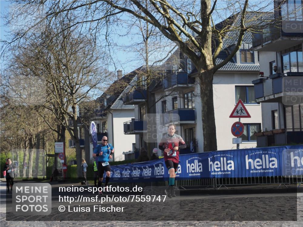 06.04.2025 - 44. Internationalen Wilhelmsburger Insellauf Luisa Fischer http://msf.ph/oto/7559747 06.04.2025 10:27:04 Ziel 4259, 42 meine-sportfotos.de