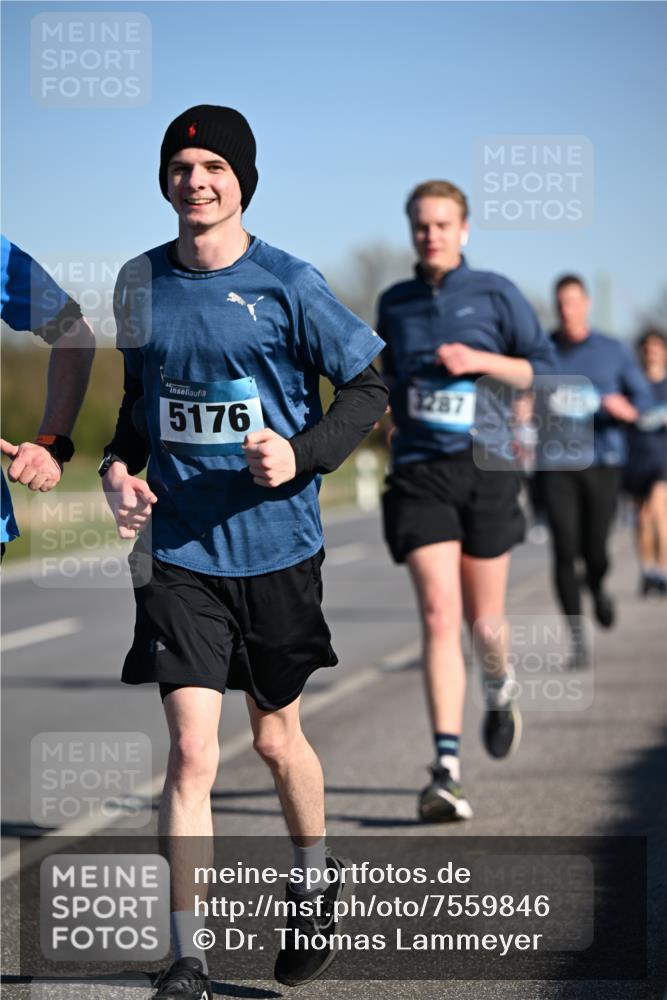 06.04.2025 - 44. Internationalen Wilhelmsburger Insellauf Dr. Thomas Lammeyer http://msf.ph/oto/7559846 06.04.2025 09:35:32 Laufen 5176, 1287 meine-sportfotos.de