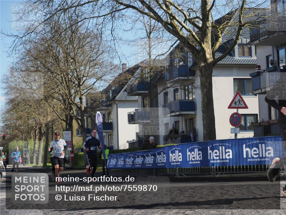 06.04.2025 - 44. Internationalen Wilhelmsburger Insellauf Luisa Fischer http://msf.ph/oto/7559870 06.04.2025 10:27:10 Ziel 4553, 3344 meine-sportfotos.de