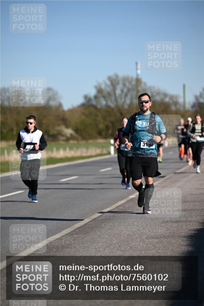 06.04.2025 - 44. Internationalen Wilhelmsburger Insellauf Dr. Thomas Lammeyer http://msf.ph/oto/7560102 06.04.2025 09:35:41 Laufen 3192 meine-sportfotos.de