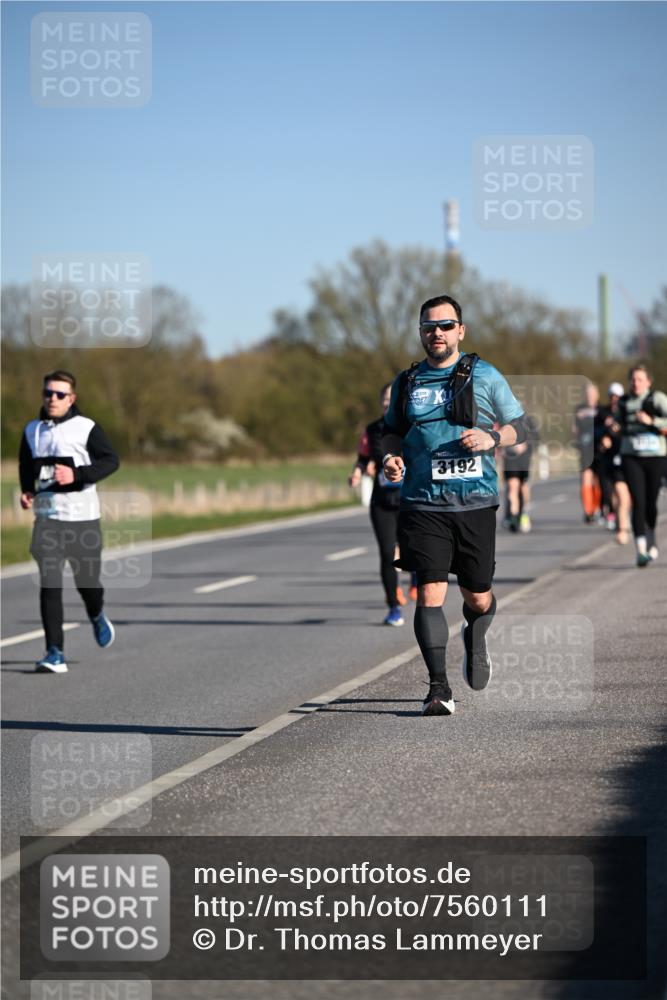 06.04.2025 - 44. Internationalen Wilhelmsburger Insellauf Dr. Thomas Lammeyer http://msf.ph/oto/7560111 06.04.2025 09:35:41 Laufen 3192 meine-sportfotos.de