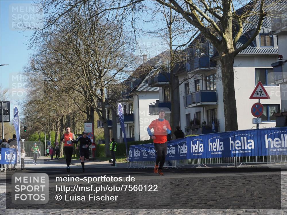 06.04.2025 - 44. Internationalen Wilhelmsburger Insellauf Luisa Fischer http://msf.ph/oto/7560122 06.04.2025 10:27:35 Ziel  meine-sportfotos.de