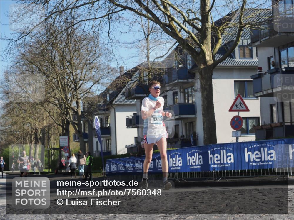 06.04.2025 - 44. Internationalen Wilhelmsburger Insellauf Luisa Fischer http://msf.ph/oto/7560348 06.04.2025 10:27:46 Ziel 3804 meine-sportfotos.de