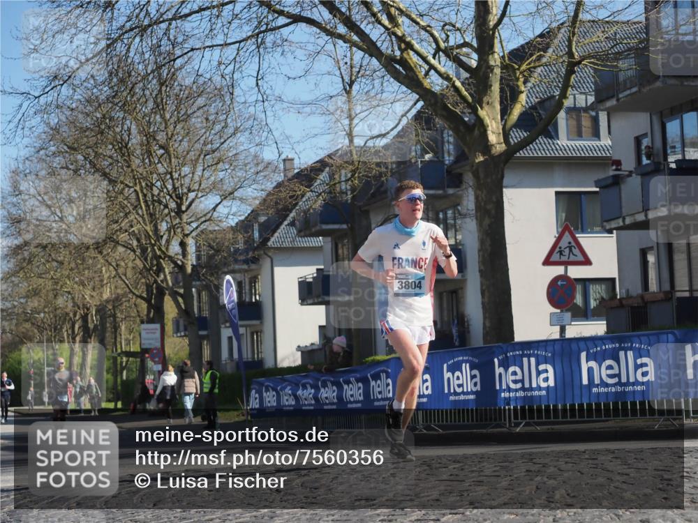 06.04.2025 - 44. Internationalen Wilhelmsburger Insellauf Luisa Fischer http://msf.ph/oto/7560356 06.04.2025 10:27:46 Ziel 3804 meine-sportfotos.de