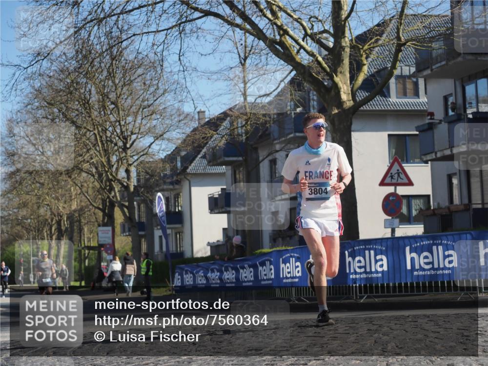 06.04.2025 - 44. Internationalen Wilhelmsburger Insellauf Luisa Fischer http://msf.ph/oto/7560364 06.04.2025 10:27:47 Ziel 3804 meine-sportfotos.de