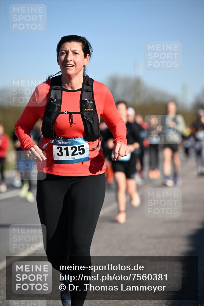 06.04.2025 - 44. Internationalen Wilhelmsburger Insellauf Dr. Thomas Lammeyer http://msf.ph/oto/7560381 06.04.2025 09:35:50 Laufen 3125 meine-sportfotos.de