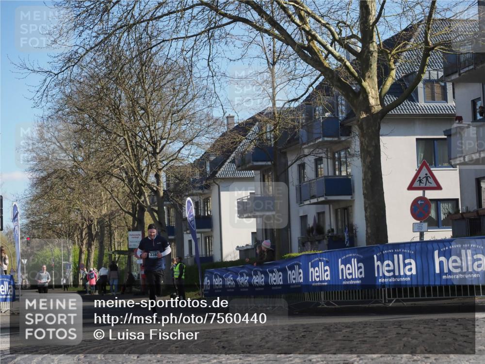 06.04.2025 - 44. Internationalen Wilhelmsburger Insellauf Luisa Fischer http://msf.ph/oto/7560440 06.04.2025 10:27:55 Ziel 338 meine-sportfotos.de