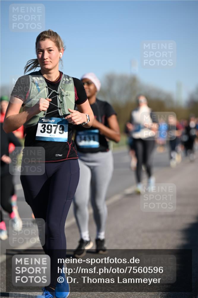 06.04.2025 - 44. Internationalen Wilhelmsburger Insellauf Dr. Thomas Lammeyer http://msf.ph/oto/7560596 06.04.2025 09:35:57 Laufen 3979 meine-sportfotos.de