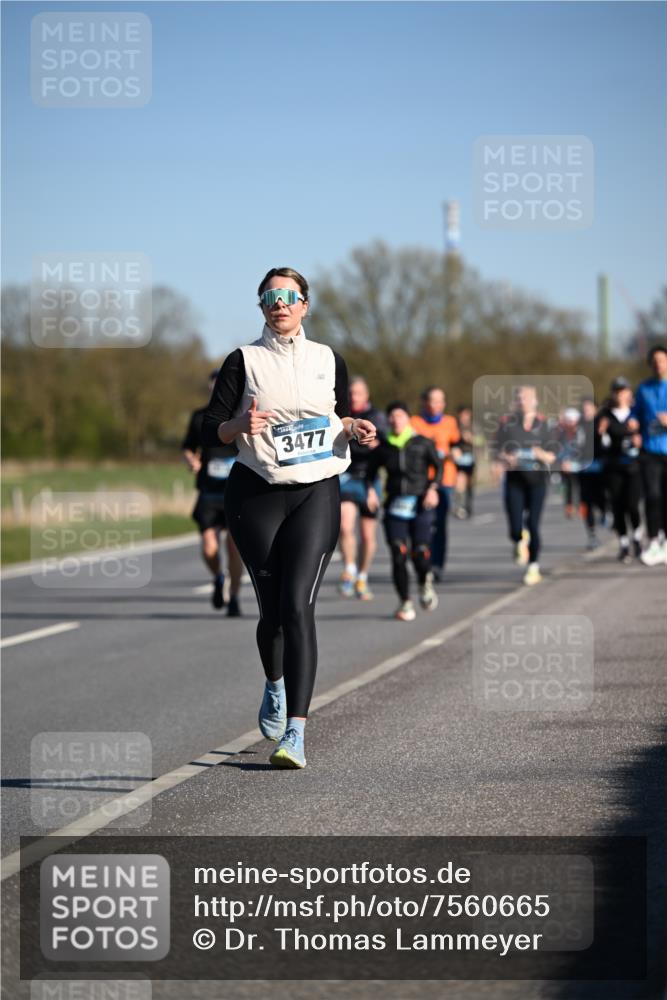 06.04.2025 - 44. Internationalen Wilhelmsburger Insellauf Dr. Thomas Lammeyer http://msf.ph/oto/7560665 06.04.2025 09:35:59 Laufen 3477 meine-sportfotos.de