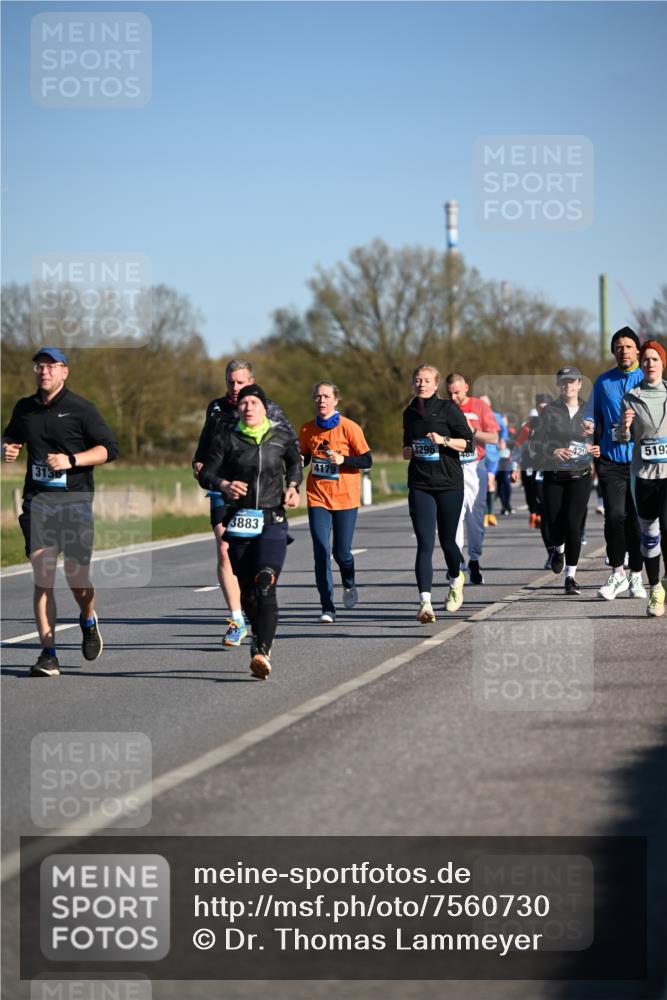 06.04.2025 - 44. Internationalen Wilhelmsburger Insellauf Dr. Thomas Lammeyer http://msf.ph/oto/7560730 06.04.2025 09:36:02 Laufen 3136, 3883, 417, 3296, 489, 519 meine-sportfotos.de
