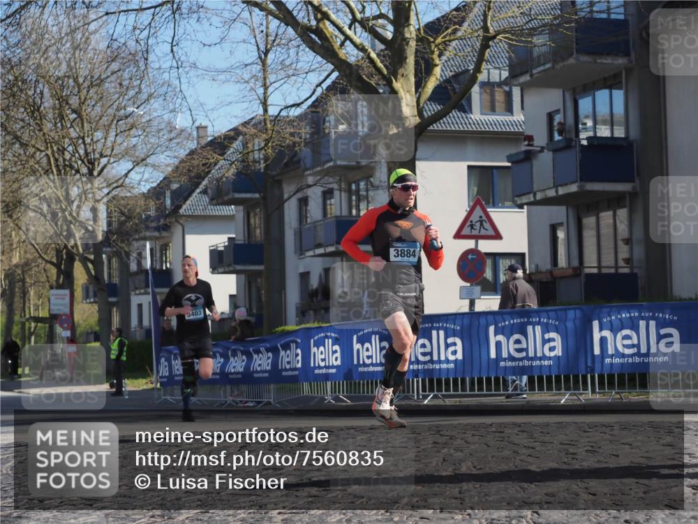 06.04.2025 - 44. Internationalen Wilhelmsburger Insellauf Luisa Fischer http://msf.ph/oto/7560835 06.04.2025 10:28:34 Ziel 403, 3884 meine-sportfotos.de