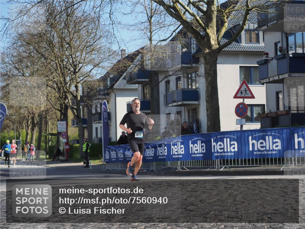 06.04.2025 - 44. Internationalen Wilhelmsburger Insellauf Luisa Fischer http://msf.ph/oto/7560940 06.04.2025 10:28:47 Ziel 4082 meine-sportfotos.de