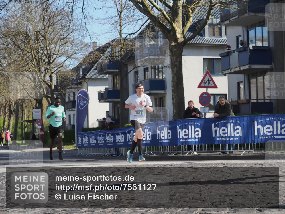 06.04.2025 - 44. Internationalen Wilhelmsburger Insellauf Luisa Fischer http://msf.ph/oto/7561127 06.04.2025 10:29:05 Ziel 5021, 3611 meine-sportfotos.de