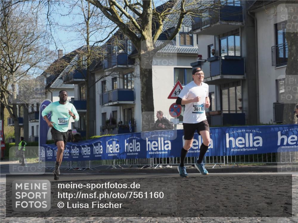 06.04.2025 - 44. Internationalen Wilhelmsburger Insellauf Luisa Fischer http://msf.ph/oto/7561160 06.04.2025 10:29:06 Ziel 5021, 3611 meine-sportfotos.de