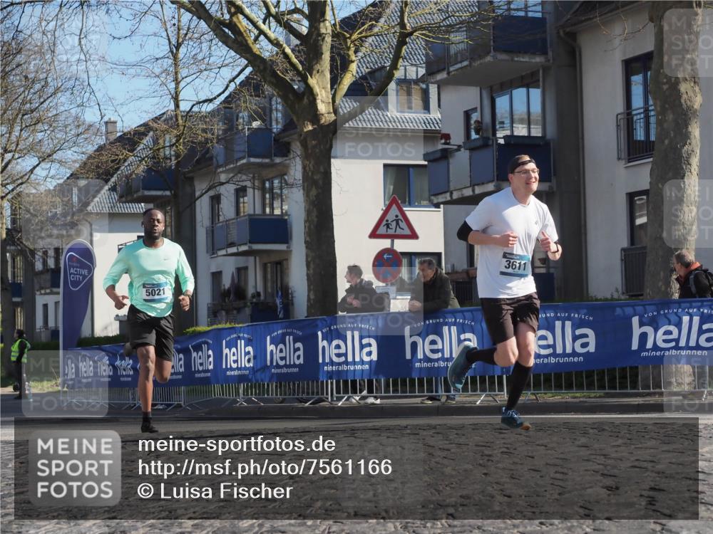 06.04.2025 - 44. Internationalen Wilhelmsburger Insellauf Luisa Fischer http://msf.ph/oto/7561166 06.04.2025 10:29:06 Ziel 5021, 3611 meine-sportfotos.de