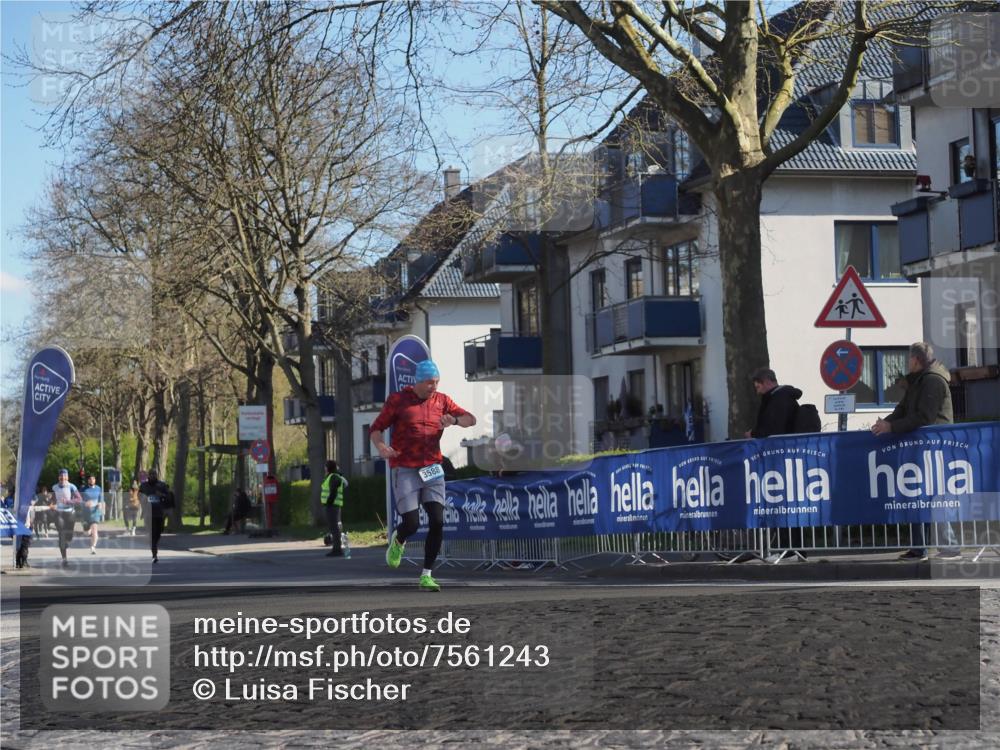 06.04.2025 - 44. Internationalen Wilhelmsburger Insellauf Luisa Fischer http://msf.ph/oto/7561243 06.04.2025 10:29:17 Ziel 3588 meine-sportfotos.de