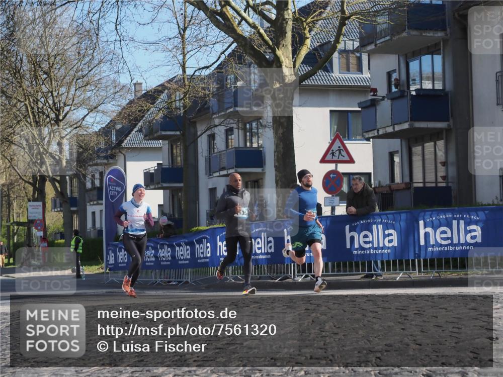 06.04.2025 - 44. Internationalen Wilhelmsburger Insellauf Luisa Fischer http://msf.ph/oto/7561320 06.04.2025 10:29:23 Ziel 135 meine-sportfotos.de