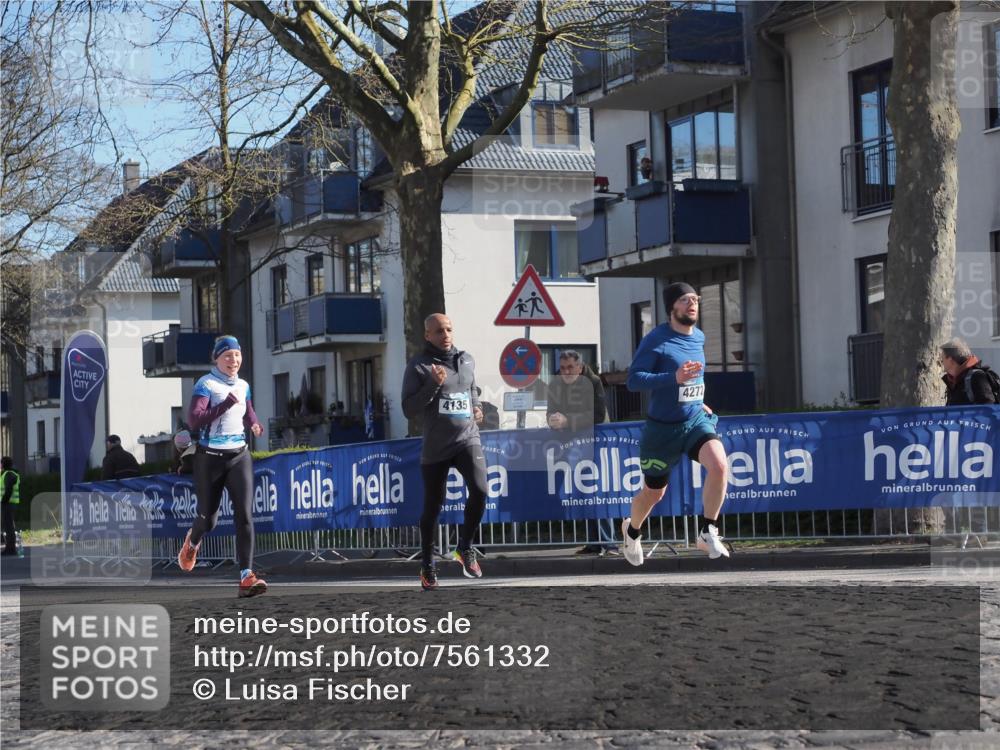 06.04.2025 - 44. Internationalen Wilhelmsburger Insellauf Luisa Fischer http://msf.ph/oto/7561332 06.04.2025 10:29:24 Ziel 4135, 4272 meine-sportfotos.de
