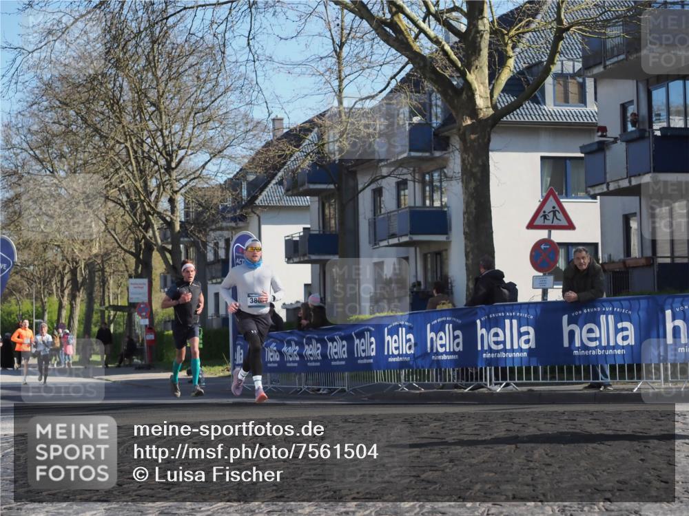06.04.2025 - 44. Internationalen Wilhelmsburger Insellauf Luisa Fischer http://msf.ph/oto/7561504 06.04.2025 10:29:35 Ziel 38 meine-sportfotos.de