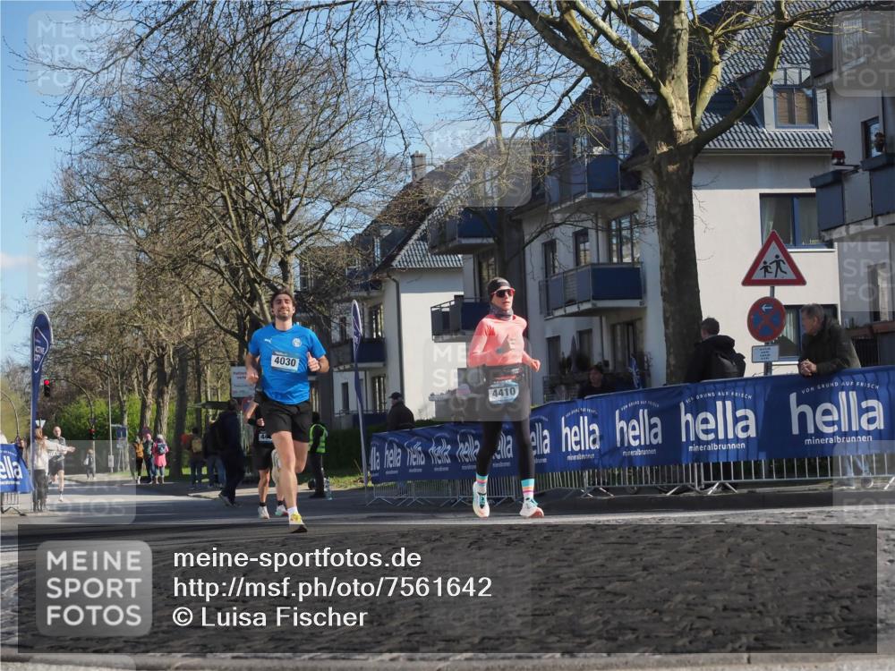 06.04.2025 - 44. Internationalen Wilhelmsburger Insellauf Luisa Fischer http://msf.ph/oto/7561642 06.04.2025 10:30:04 Ziel 44, 4030, 4410 meine-sportfotos.de
