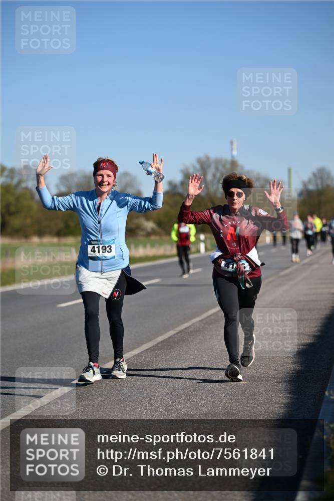 06.04.2025 - 44. Internationalen Wilhelmsburger Insellauf Dr. Thomas Lammeyer http://msf.ph/oto/7561841 06.04.2025 09:36:44 Laufen 4193 meine-sportfotos.de