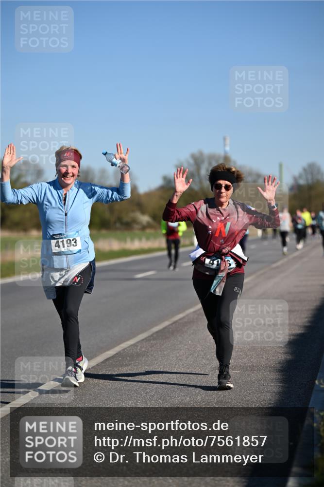06.04.2025 - 44. Internationalen Wilhelmsburger Insellauf Dr. Thomas Lammeyer http://msf.ph/oto/7561857 06.04.2025 09:36:44 Laufen 4193 meine-sportfotos.de