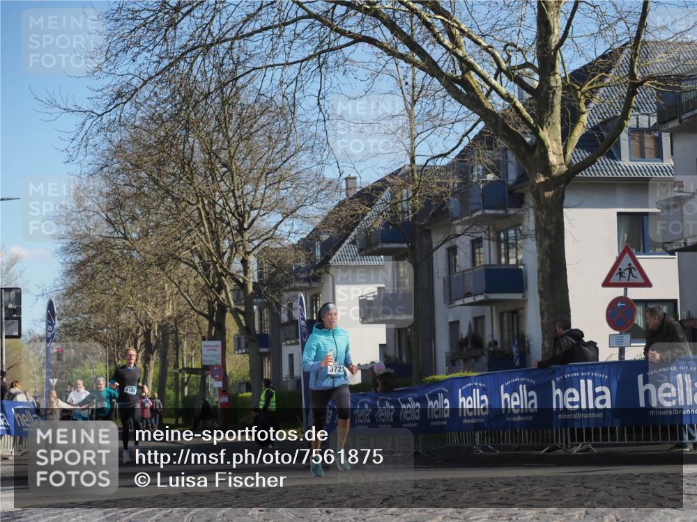 06.04.2025 - 44. Internationalen Wilhelmsburger Insellauf Luisa Fischer http://msf.ph/oto/7561875 06.04.2025 10:30:24 Ziel 4189, 3721 meine-sportfotos.de