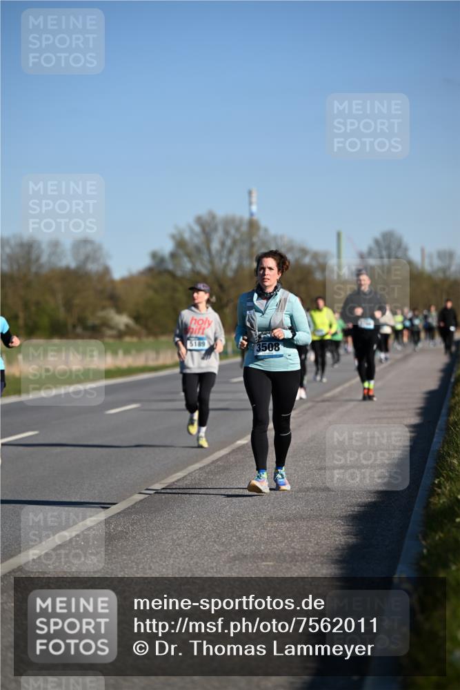 06.04.2025 - 44. Internationalen Wilhelmsburger Insellauf Dr. Thomas Lammeyer http://msf.ph/oto/7562011 06.04.2025 09:36:54 Laufen 5189, 3508 meine-sportfotos.de