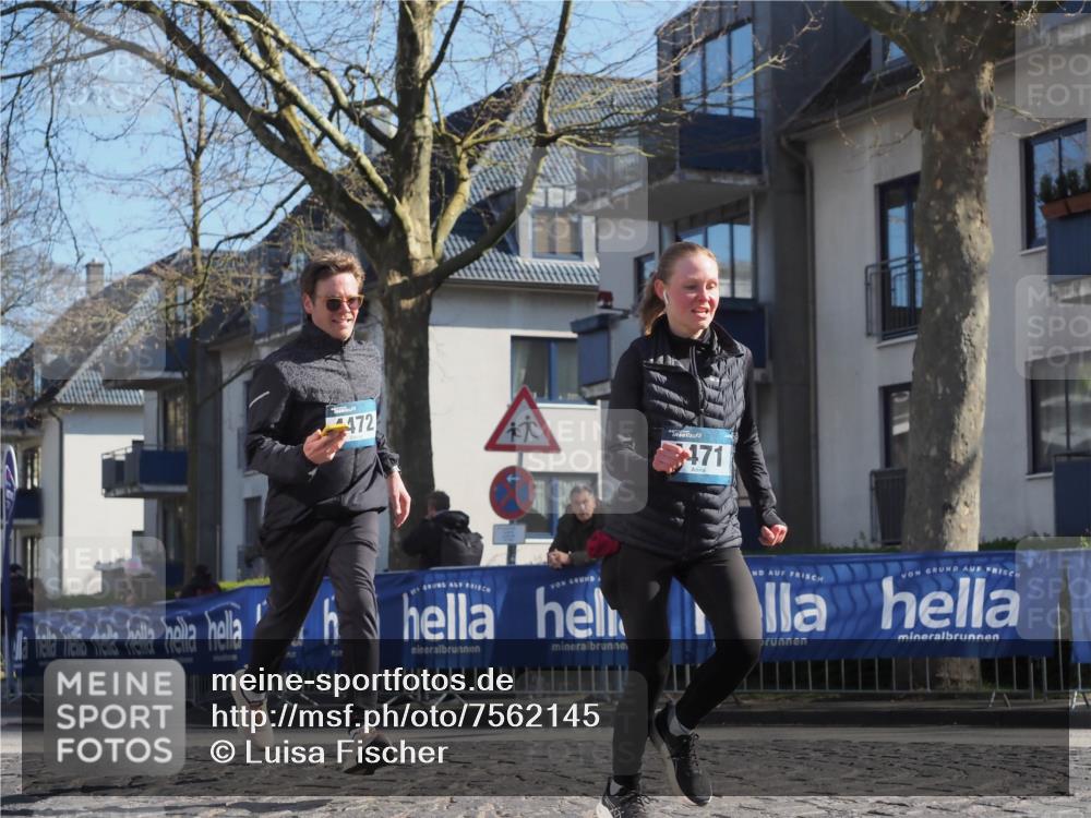 06.04.2025 - 44. Internationalen Wilhelmsburger Insellauf Luisa Fischer http://msf.ph/oto/7562145 06.04.2025 10:30:39 Ziel 472, 471 meine-sportfotos.de