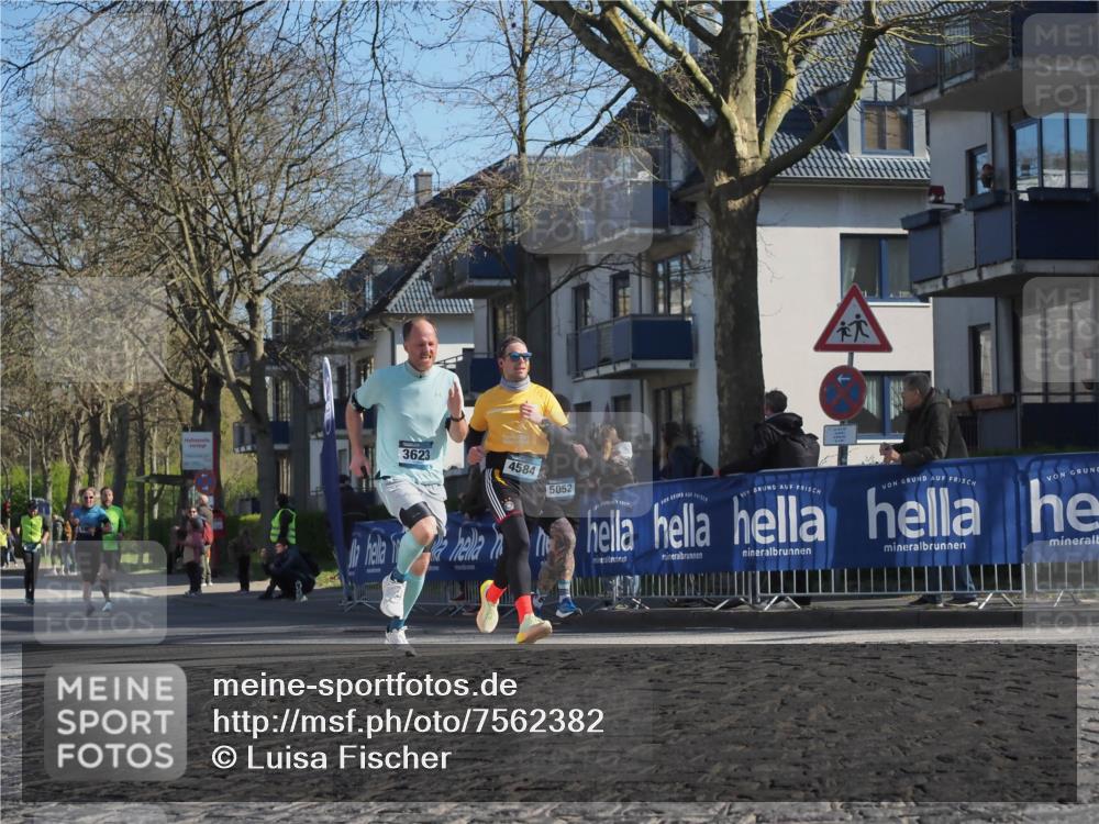 06.04.2025 - 44. Internationalen Wilhelmsburger Insellauf Luisa Fischer http://msf.ph/oto/7562382 06.04.2025 10:31:10 Ziel 3623, 4584, 5052 meine-sportfotos.de