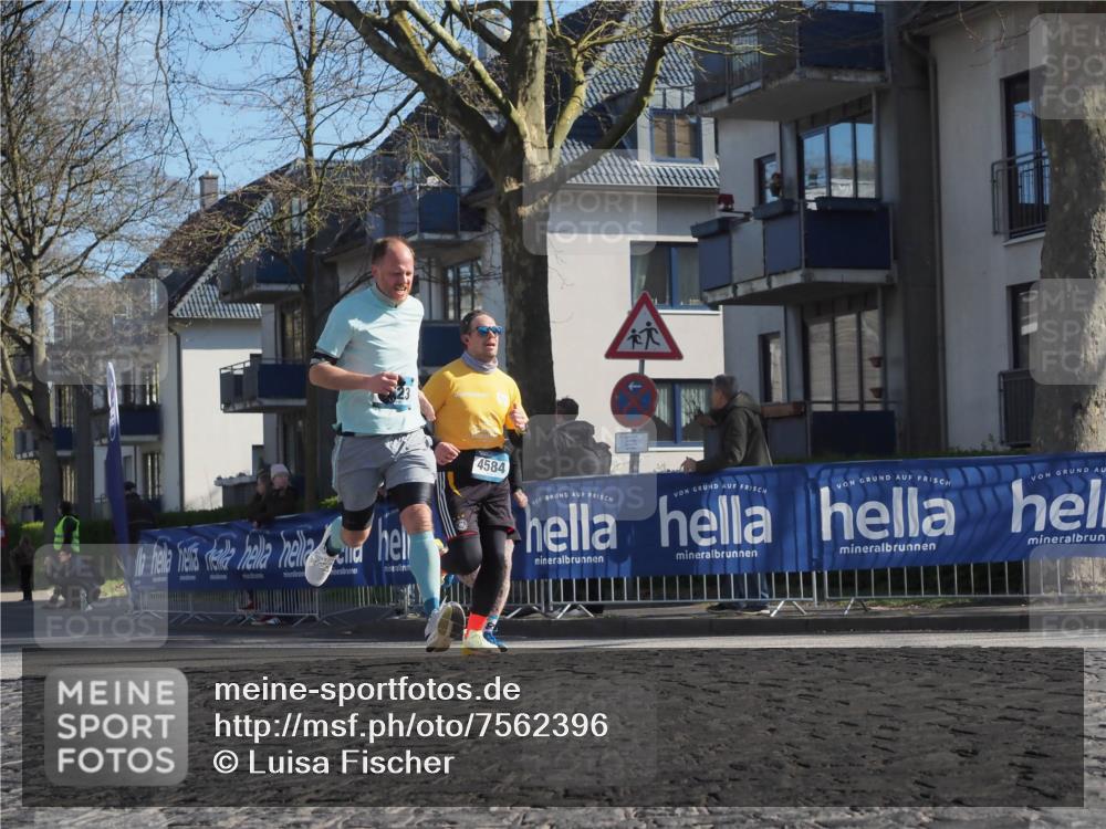 06.04.2025 - 44. Internationalen Wilhelmsburger Insellauf Luisa Fischer http://msf.ph/oto/7562396 06.04.2025 10:31:11 Ziel 4584 meine-sportfotos.de