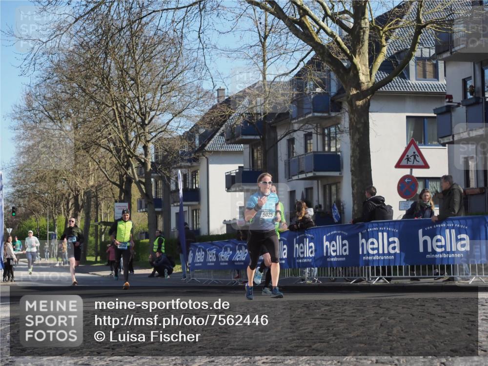 06.04.2025 - 44. Internationalen Wilhelmsburger Insellauf Luisa Fischer http://msf.ph/oto/7562446 06.04.2025 10:31:15 Ziel 5025, 3542 meine-sportfotos.de