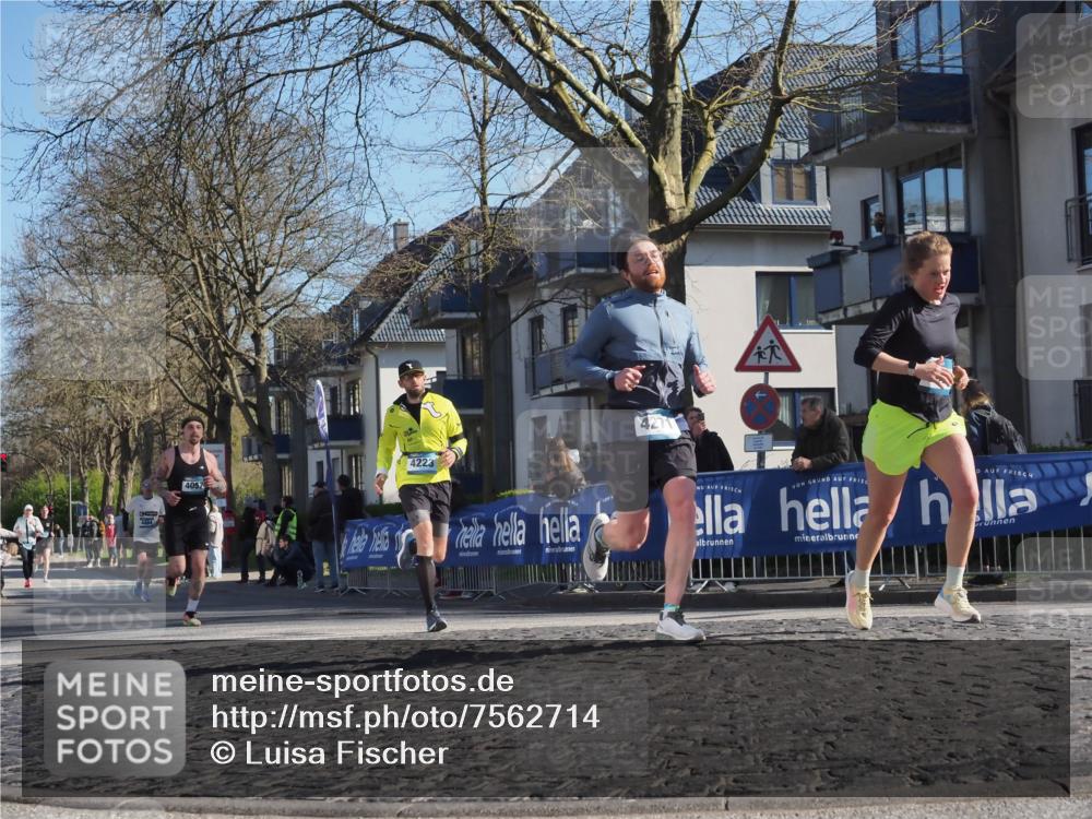 06.04.2025 - 44. Internationalen Wilhelmsburger Insellauf Luisa Fischer http://msf.ph/oto/7562714 06.04.2025 10:31:45 Ziel 4057, 4223 meine-sportfotos.de