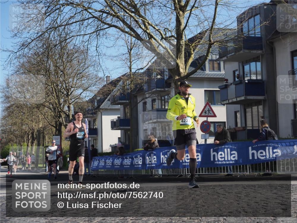 06.04.2025 - 44. Internationalen Wilhelmsburger Insellauf Luisa Fischer http://msf.ph/oto/7562740 06.04.2025 10:31:46 Ziel 4057, 4223 meine-sportfotos.de