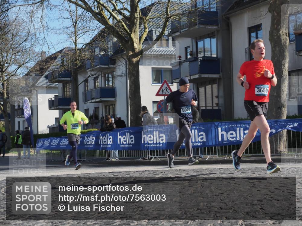 06.04.2025 - 44. Internationalen Wilhelmsburger Insellauf Luisa Fischer http://msf.ph/oto/7563003 06.04.2025 10:32:26 Ziel 5086, 5002, 3650 meine-sportfotos.de