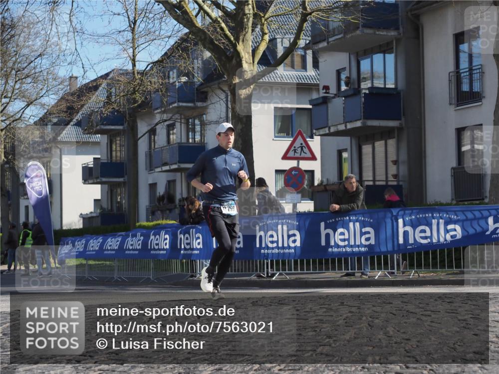 06.04.2025 - 44. Internationalen Wilhelmsburger Insellauf Luisa Fischer http://msf.ph/oto/7563021 06.04.2025 10:32:36 Ziel 759 meine-sportfotos.de