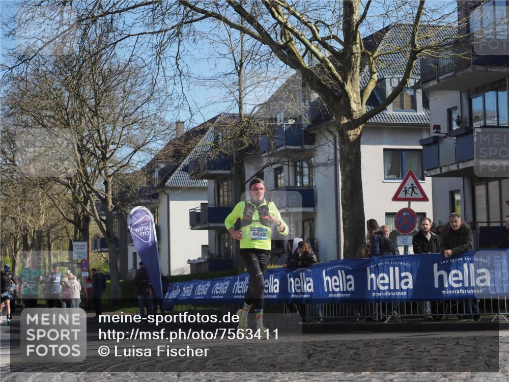 06.04.2025 - 44. Internationalen Wilhelmsburger Insellauf Luisa Fischer http://msf.ph/oto/7563411 06.04.2025 10:33:35 Ziel 3826, 4455 meine-sportfotos.de