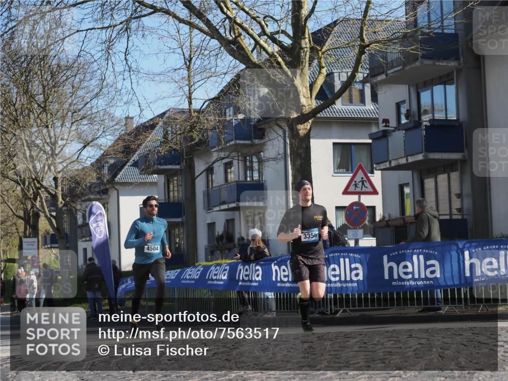 06.04.2025 - 44. Internationalen Wilhelmsburger Insellauf Luisa Fischer http://msf.ph/oto/7563517 06.04.2025 10:33:55 Ziel 4504, 3356 meine-sportfotos.de