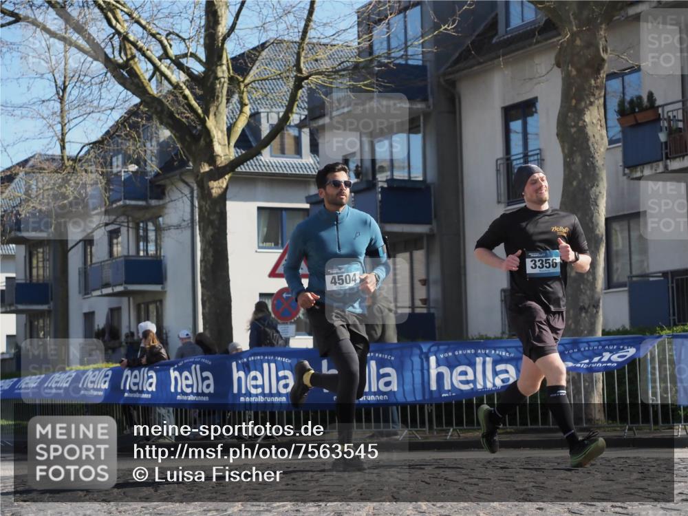 06.04.2025 - 44. Internationalen Wilhelmsburger Insellauf Luisa Fischer http://msf.ph/oto/7563545 06.04.2025 10:33:56 Ziel 4504, 3356 meine-sportfotos.de