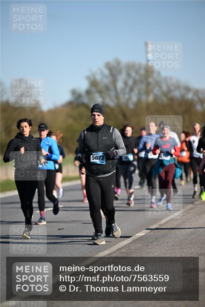06.04.2025 - 44. Internationalen Wilhelmsburger Insellauf Dr. Thomas Lammeyer http://msf.ph/oto/7563559 06.04.2025 09:38:29 Laufen 5072 meine-sportfotos.de