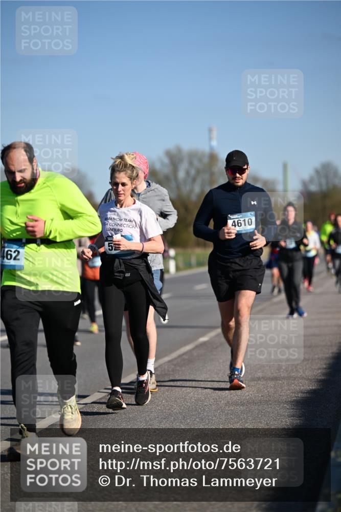 06.04.2025 - 44. Internationalen Wilhelmsburger Insellauf Dr. Thomas Lammeyer http://msf.ph/oto/7563721 06.04.2025 09:38:39 Laufen 462, 5, 4610 meine-sportfotos.de