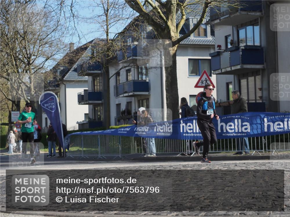 06.04.2025 - 44. Internationalen Wilhelmsburger Insellauf Luisa Fischer http://msf.ph/oto/7563796 06.04.2025 10:34:41 Ziel 3777, 4346 meine-sportfotos.de