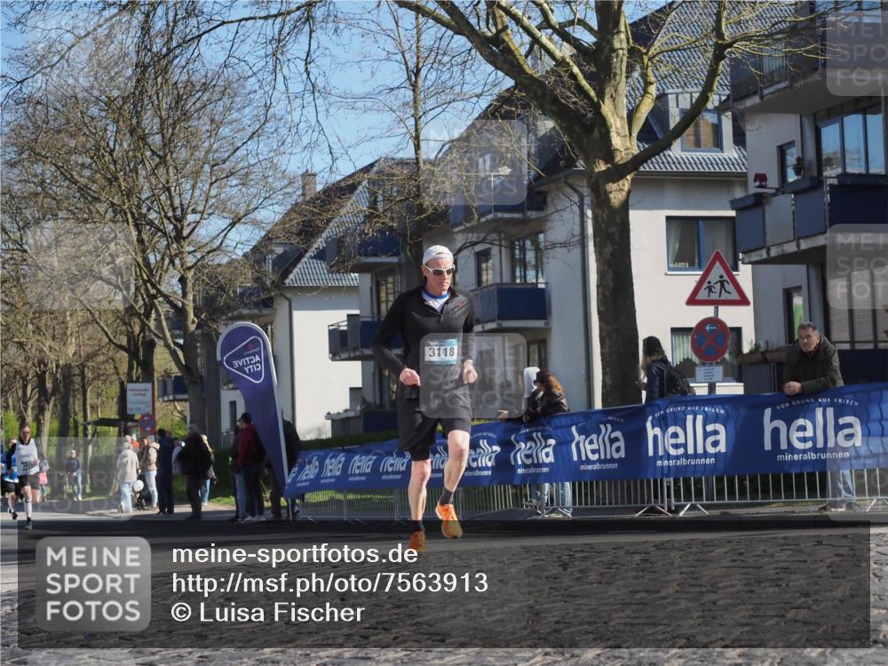 06.04.2025 - 44. Internationalen Wilhelmsburger Insellauf Luisa Fischer http://msf.ph/oto/7563913 06.04.2025 10:34:57 Ziel 3118 meine-sportfotos.de