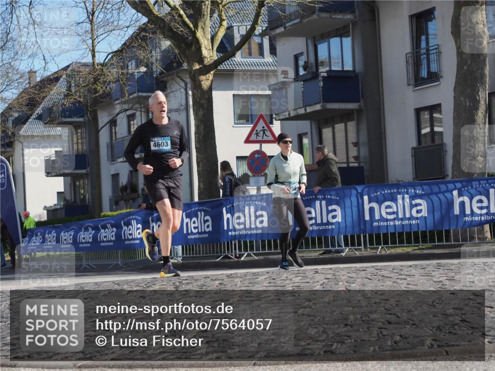 06.04.2025 - 44. Internationalen Wilhelmsburger Insellauf Luisa Fischer http://msf.ph/oto/7564057 06.04.2025 10:35:20 Ziel 4603 meine-sportfotos.de