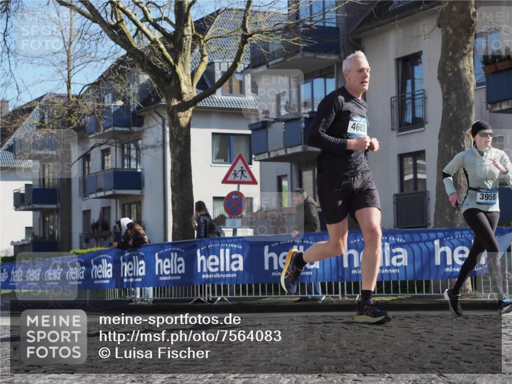 06.04.2025 - 44. Internationalen Wilhelmsburger Insellauf Luisa Fischer http://msf.ph/oto/7564083 06.04.2025 10:35:21 Ziel 4603, 3958 meine-sportfotos.de