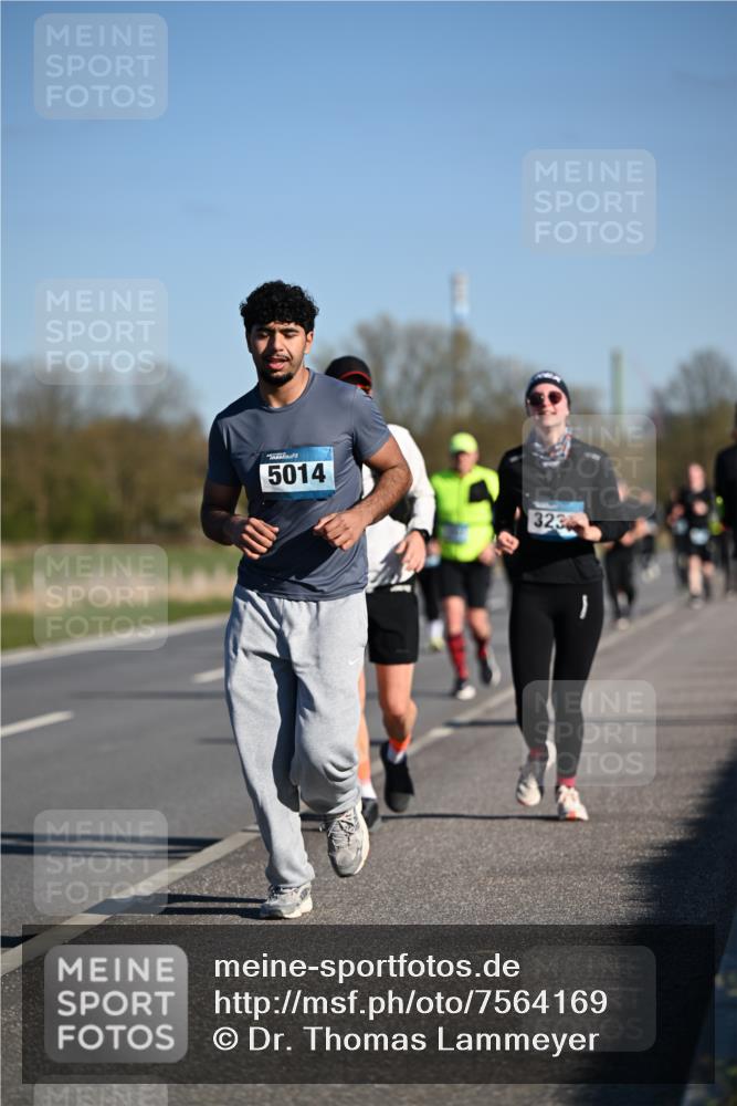 06.04.2025 - 44. Internationalen Wilhelmsburger Insellauf Dr. Thomas Lammeyer http://msf.ph/oto/7564169 06.04.2025 09:39:00 Laufen 5014, 323 meine-sportfotos.de