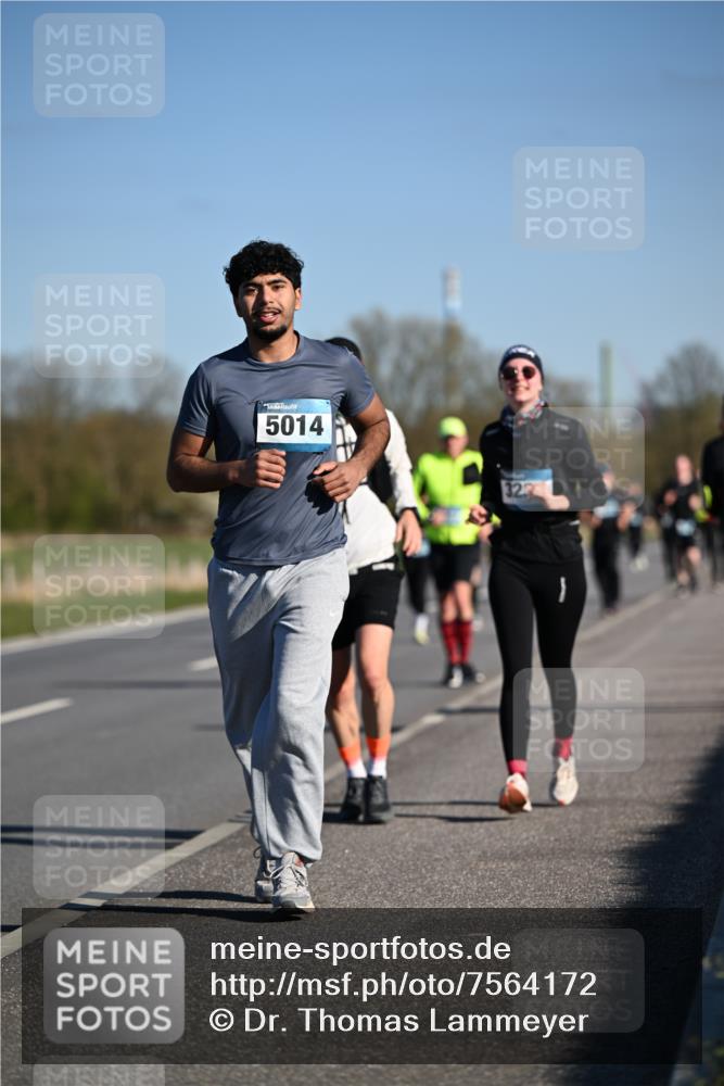 06.04.2025 - 44. Internationalen Wilhelmsburger Insellauf Dr. Thomas Lammeyer http://msf.ph/oto/7564172 06.04.2025 09:39:00 Laufen 5014, 32, 2 meine-sportfotos.de