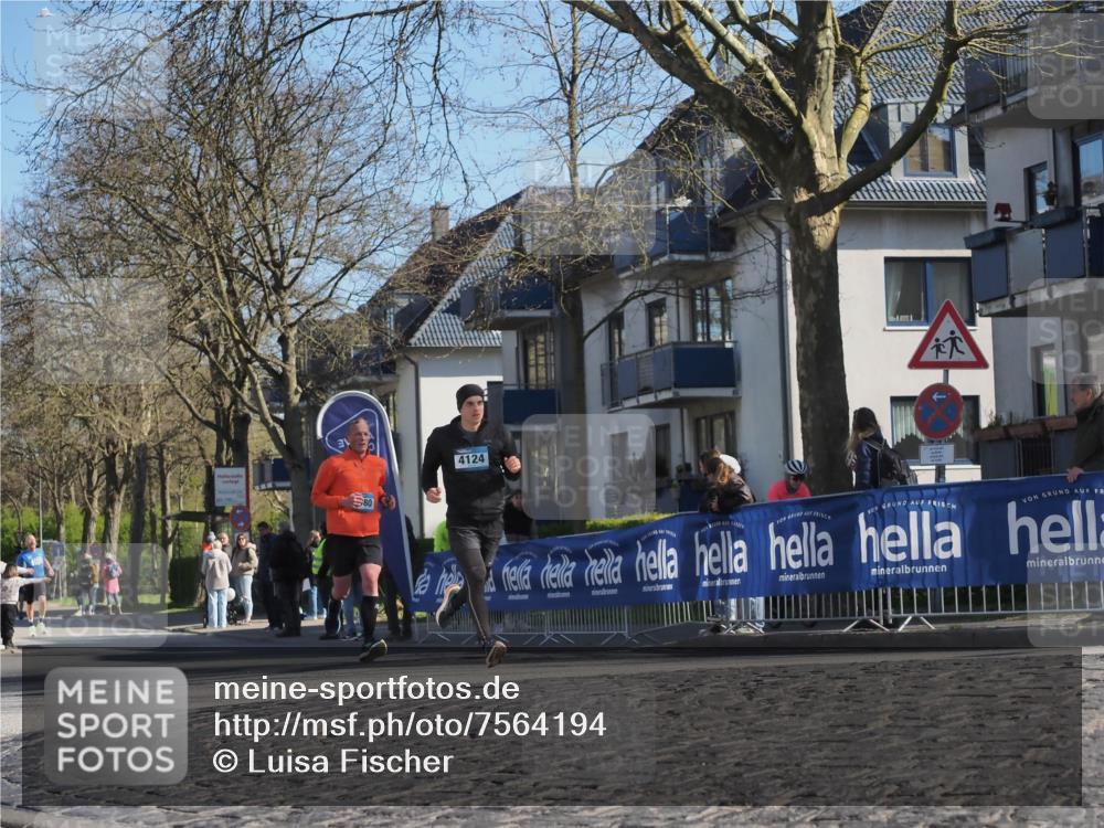 06.04.2025 - 44. Internationalen Wilhelmsburger Insellauf Luisa Fischer http://msf.ph/oto/7564194 06.04.2025 10:35:43 Ziel 80, 4124 meine-sportfotos.de
