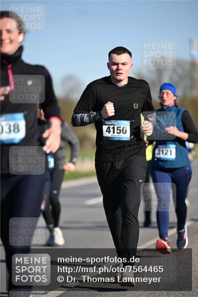 06.04.2025 - 44. Internationalen Wilhelmsburger Insellauf Dr. Thomas Lammeyer http://msf.ph/oto/7564465 06.04.2025 09:39:22 Laufen 038, 4150, 3121 meine-sportfotos.de