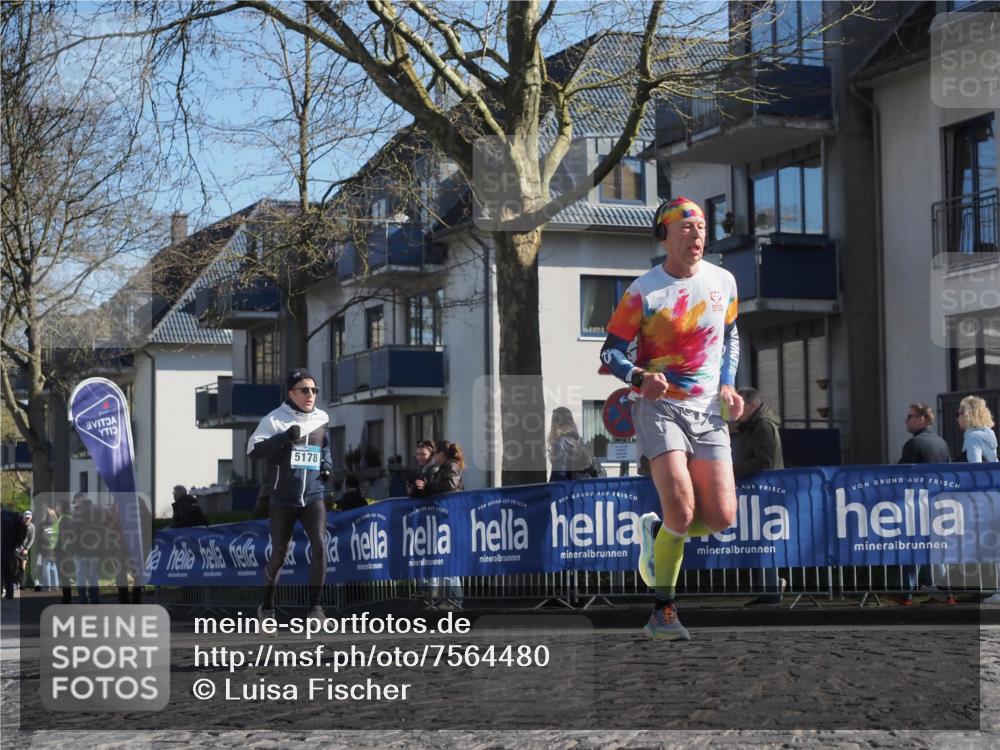 06.04.2025 - 44. Internationalen Wilhelmsburger Insellauf Luisa Fischer http://msf.ph/oto/7564480 06.04.2025 10:36:13 Ziel 5178, 6333 meine-sportfotos.de